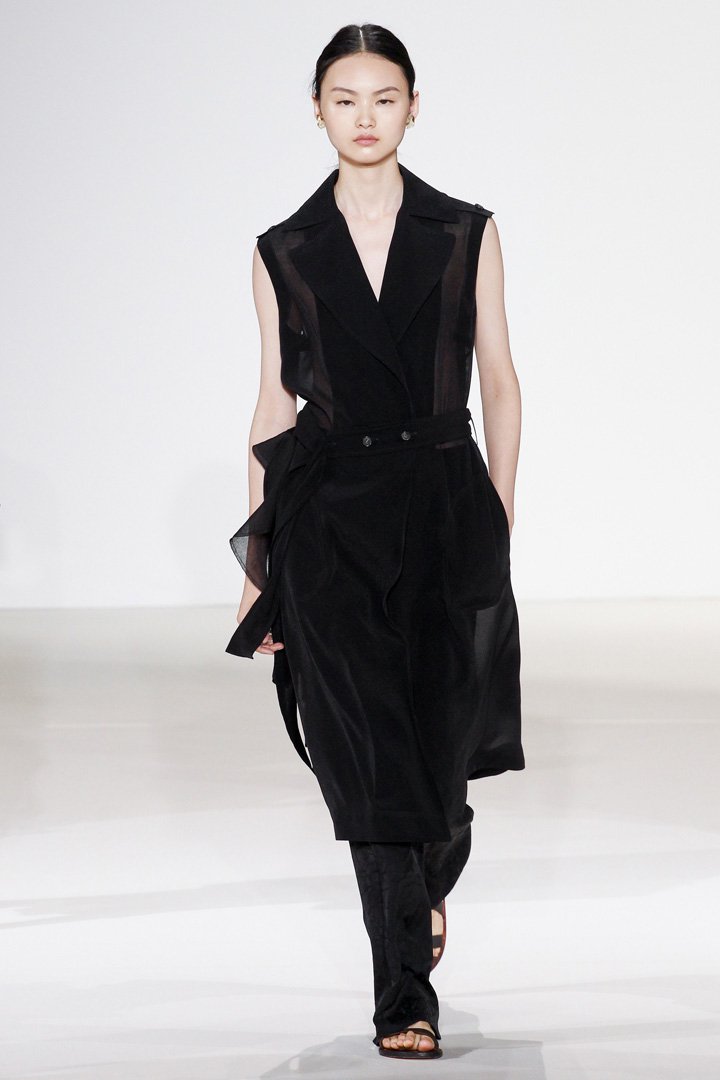 Victoria Beckham 2025纽约时装周时装秀