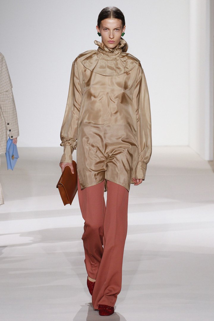 Victoria Beckham 2025纽约时装周时装秀