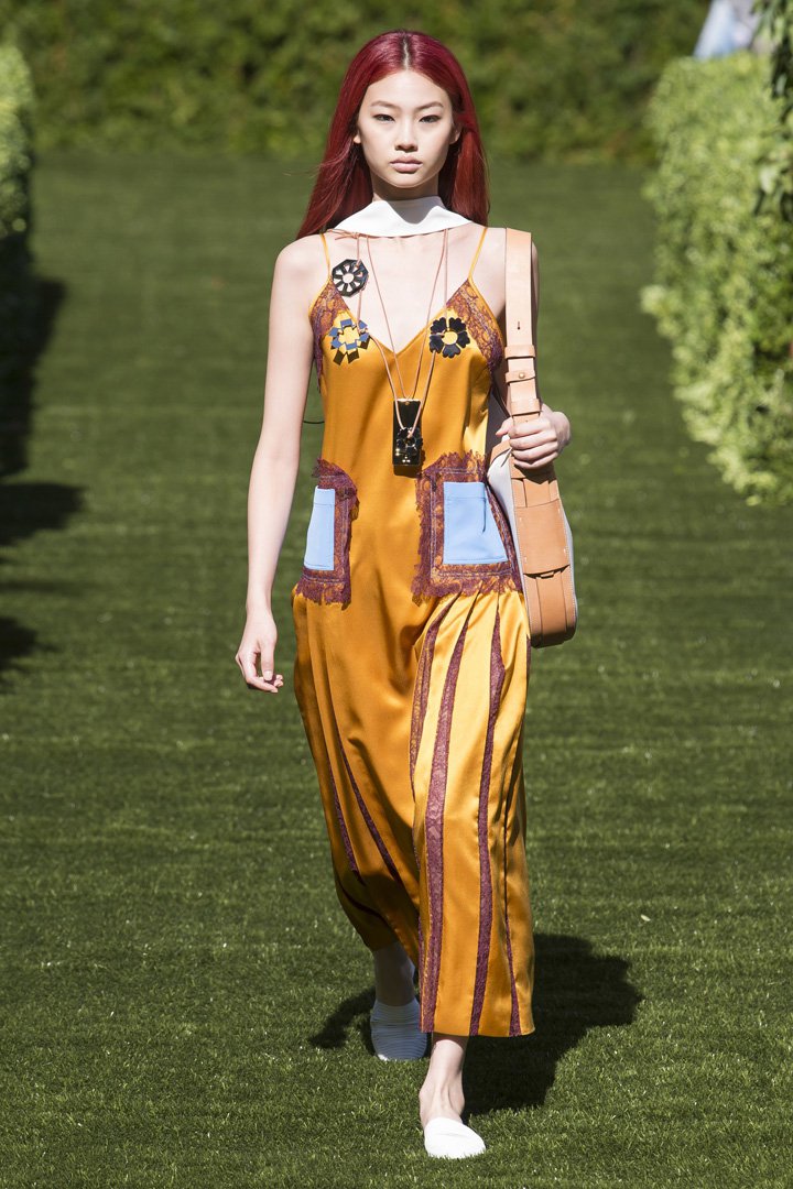 Tory Burch 2025纽约时装周时装秀