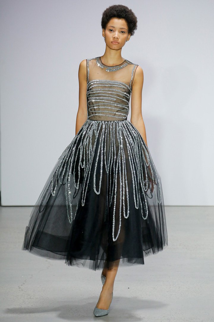 Oscar de la Renta 2025纽约时装周时装秀