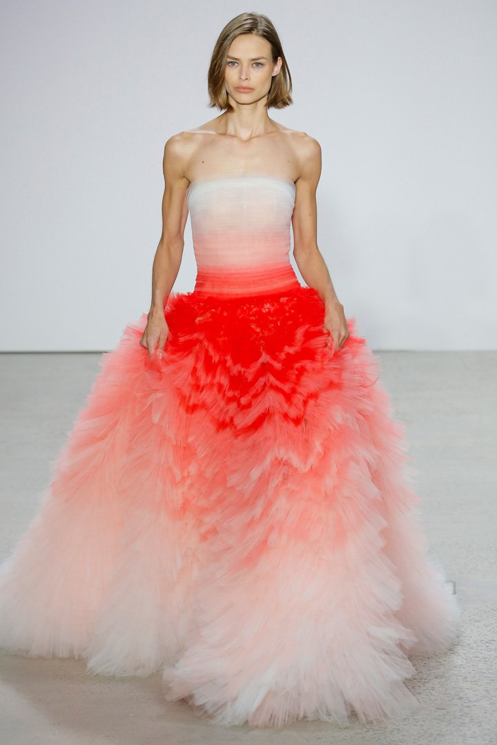 Oscar de la Renta 2025纽约时装周时装秀