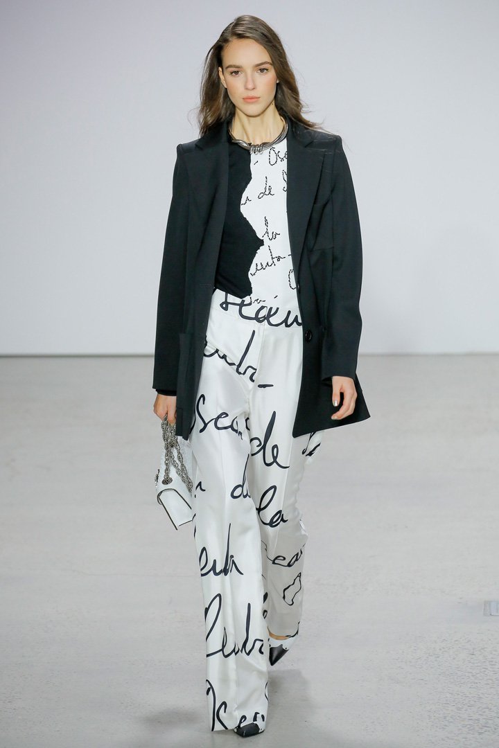 Oscar de la Renta 2025纽约时装周时装秀