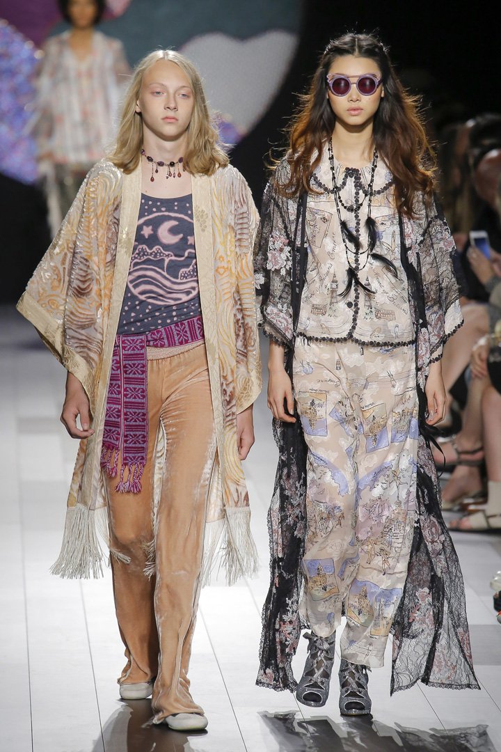 Anna Sui（安娜苏）2025纽约时装周时装秀