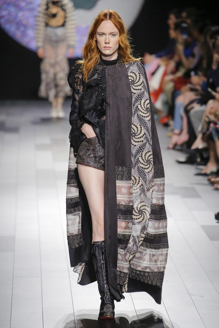Anna Sui（安娜苏）2025纽约时装周时装秀