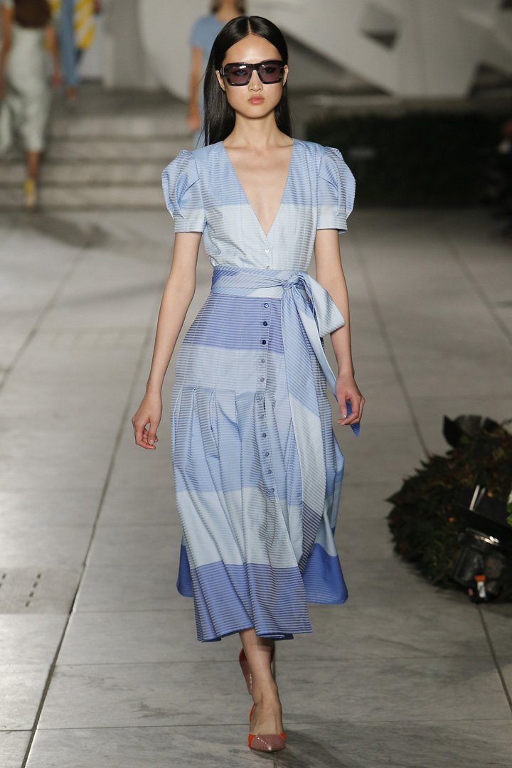 Carolina Herrera 2025纽约时装周时装秀