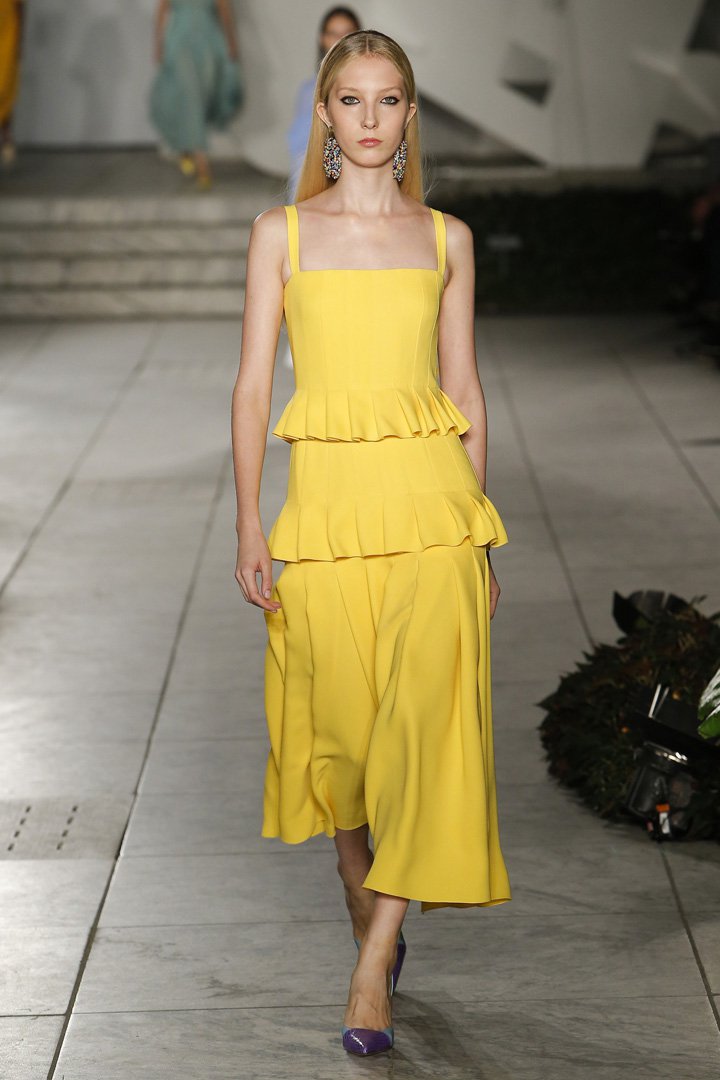 Carolina Herrera 2025纽约时装周时装秀