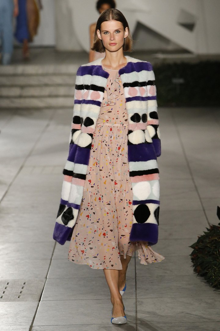 Carolina Herrera 2025纽约时装周时装秀