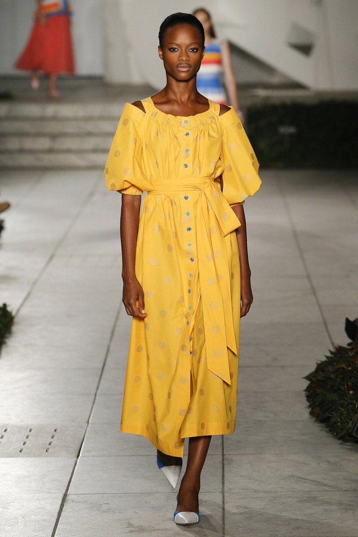 Carolina Herrera 2025纽约时装周时装秀