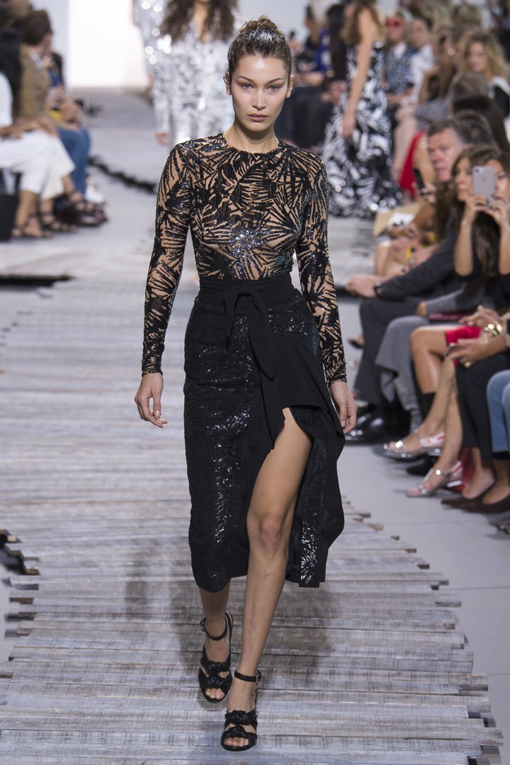 Michael Kors（迈克高仕）2025纽约时装周女装秀