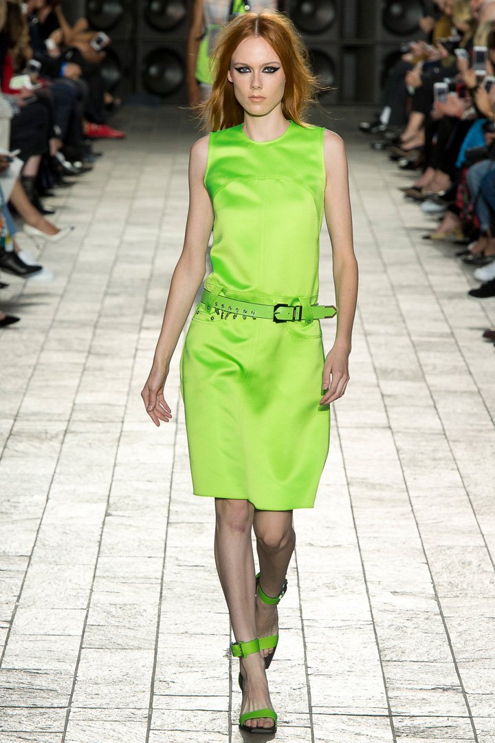 Versus Versace（范瑟丝）2025伦敦时装周时装秀