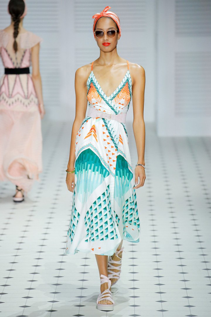 Temperley London 2025伦敦时装周时装秀