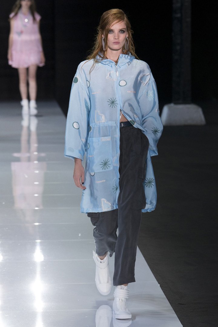 Emporio Armani 2025伦敦时装周时装秀