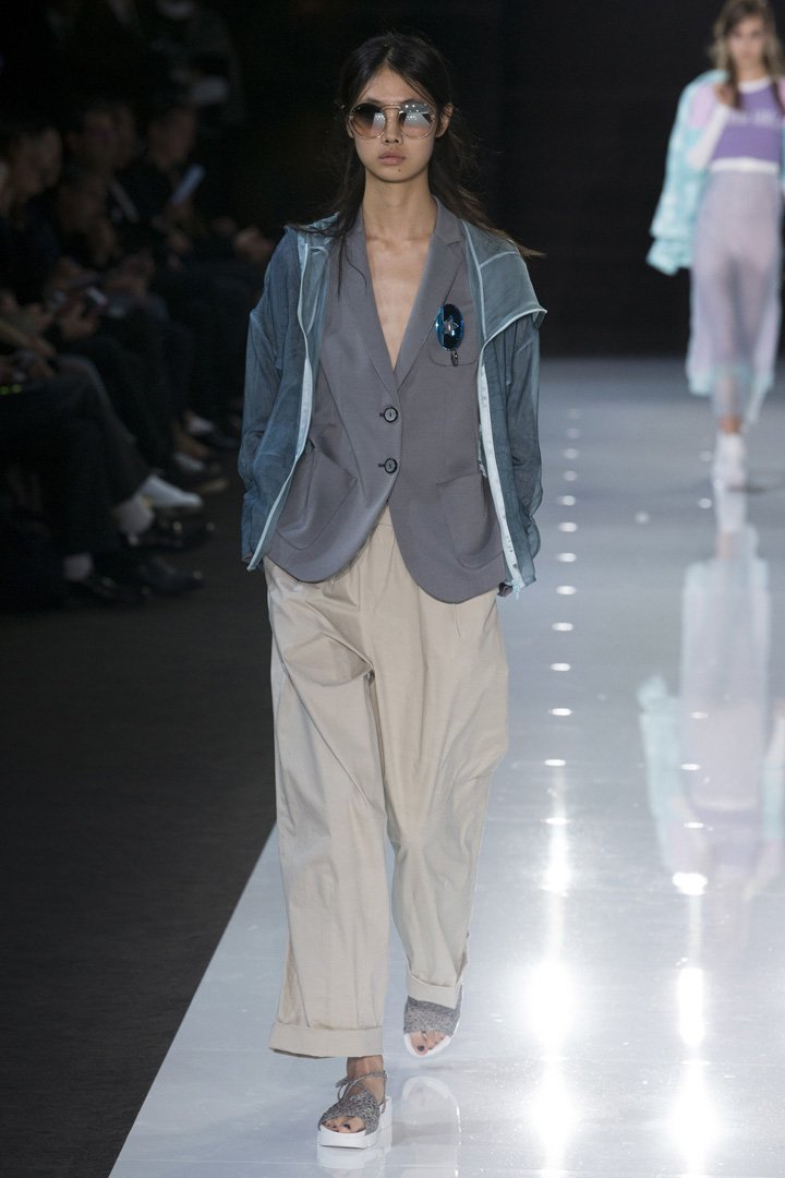 Emporio Armani 2025伦敦时装周时装秀