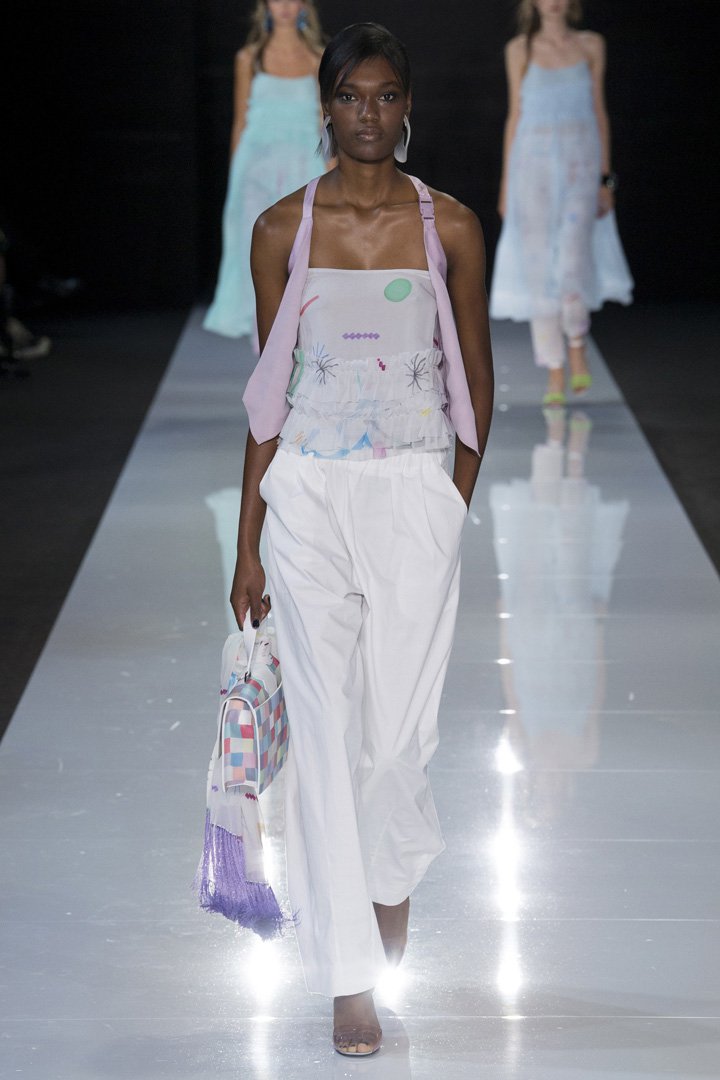 Emporio Armani 2025伦敦时装周时装秀