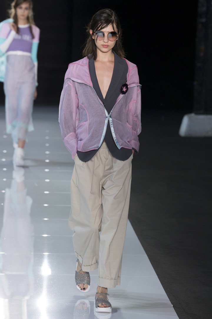 Emporio Armani 2025伦敦时装周时装秀