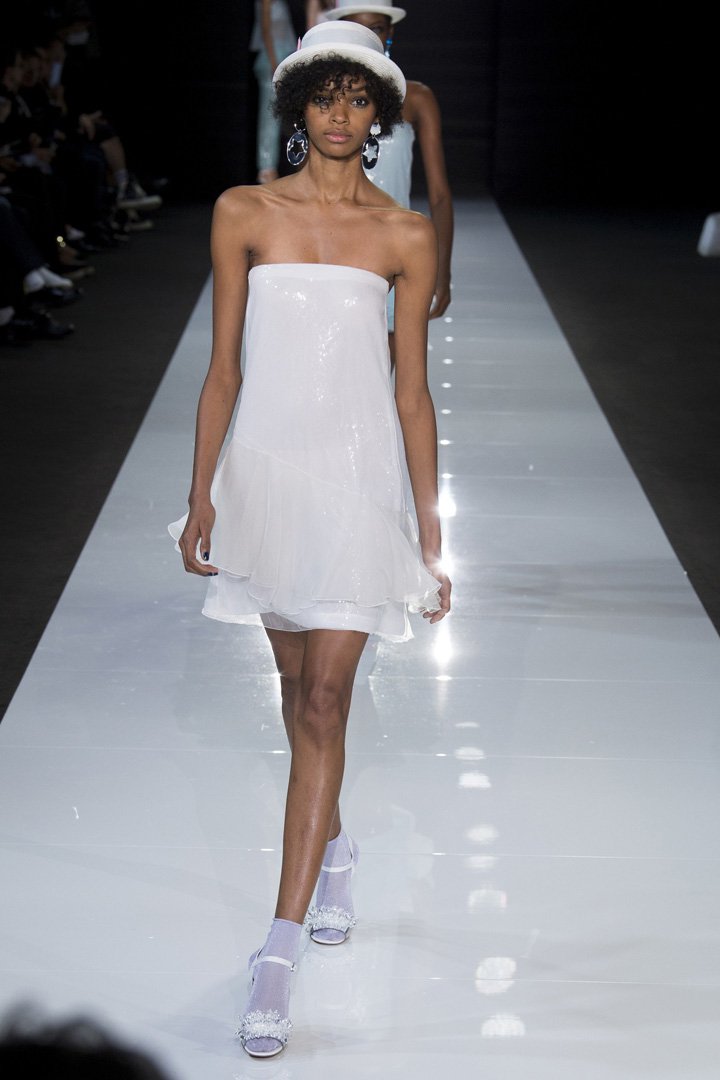 Emporio Armani 2025伦敦时装周时装秀