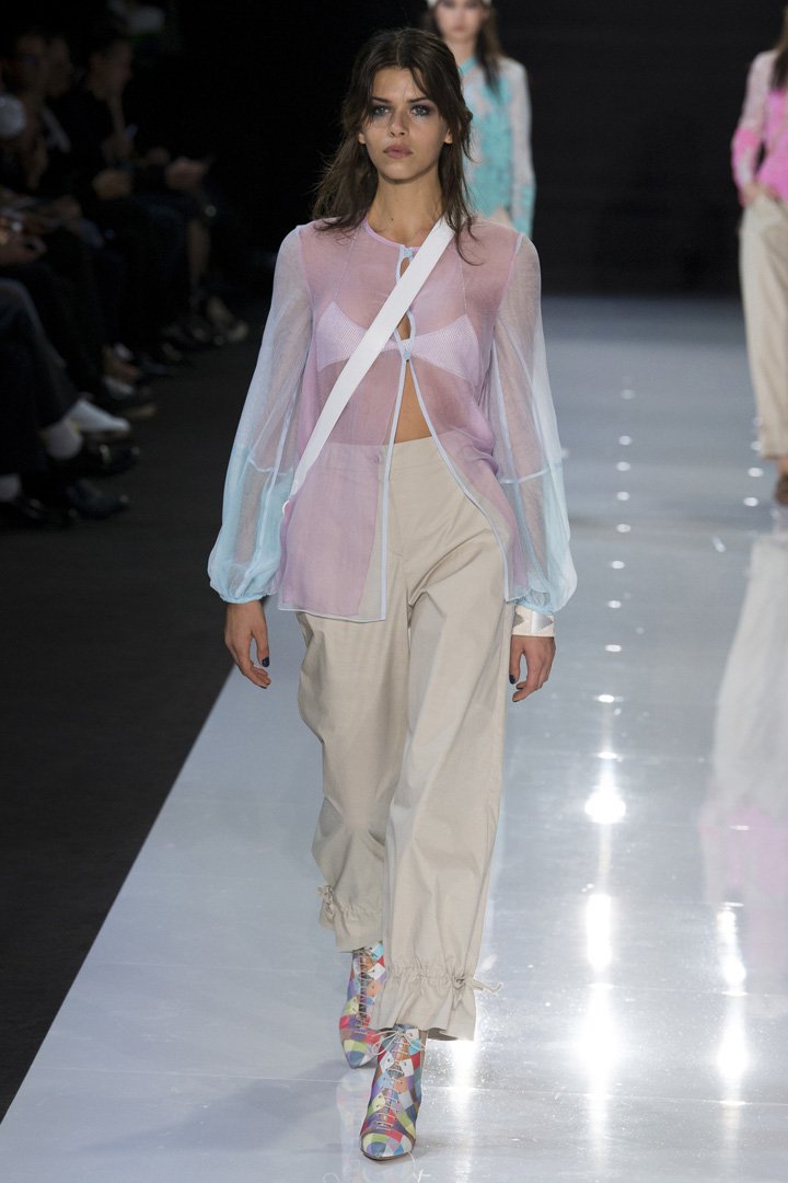 Emporio Armani 2025伦敦时装周时装秀