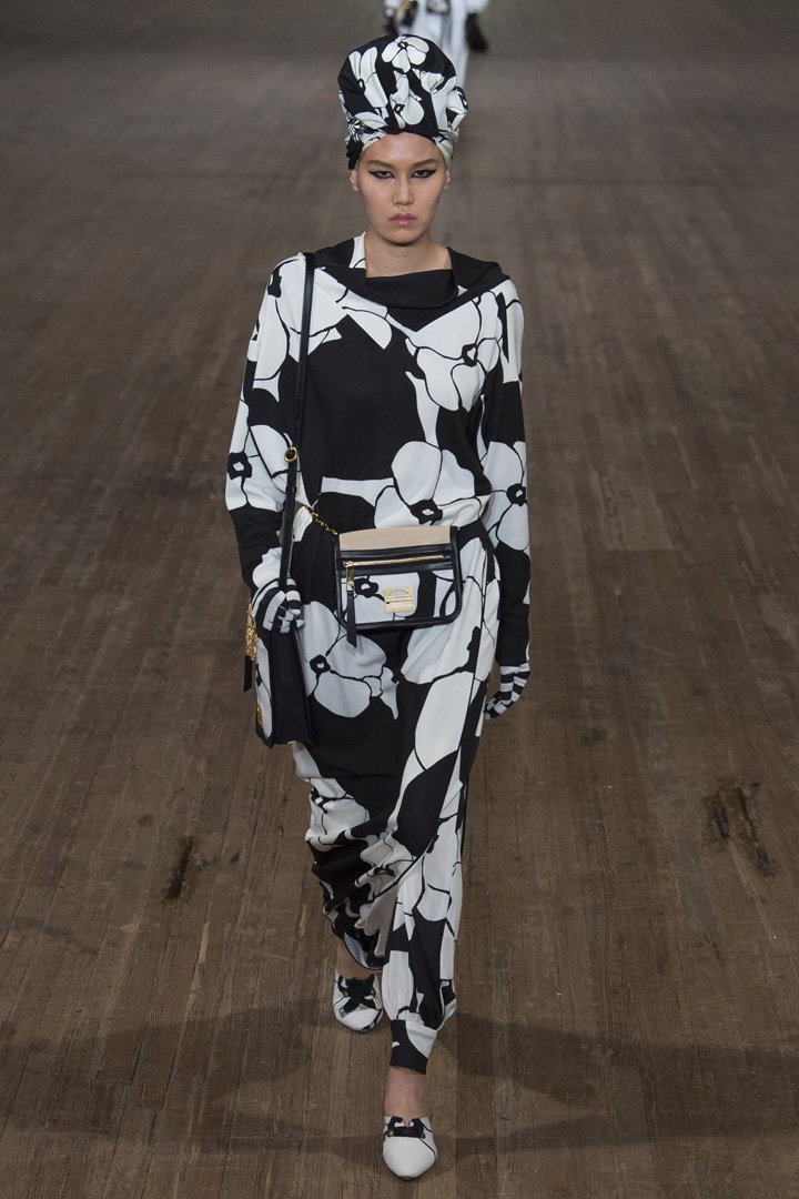 Marc Jacobs（马克·雅各布）2025纽约时装周时装秀