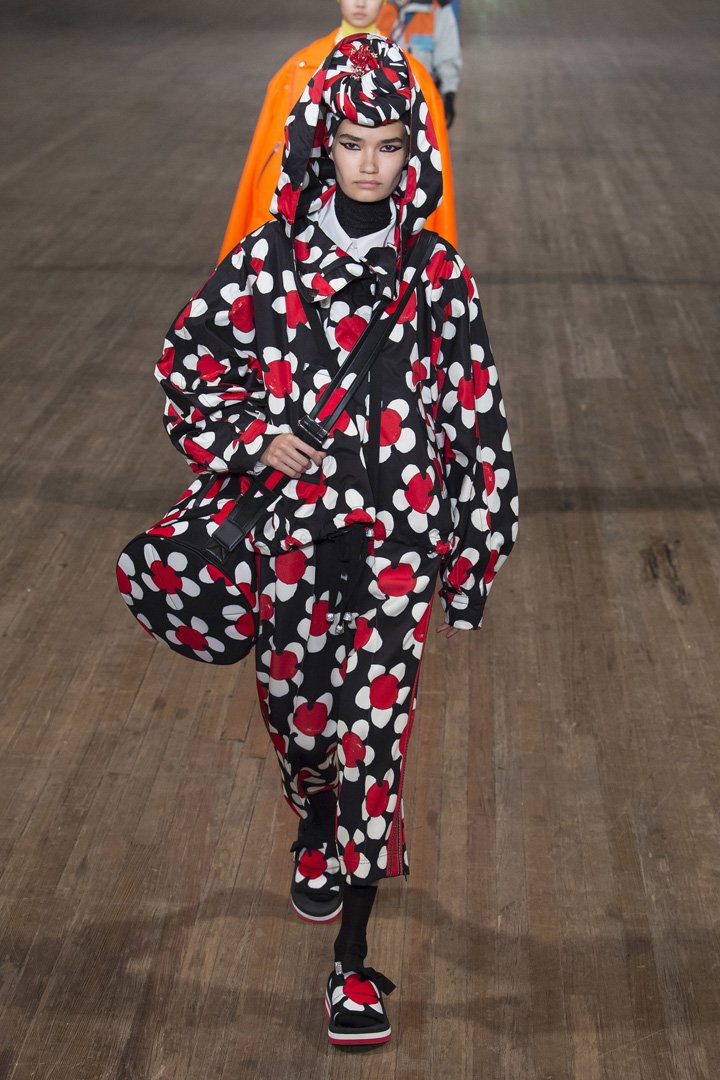 Marc Jacobs（马克·雅各布）2025纽约时装周时装秀