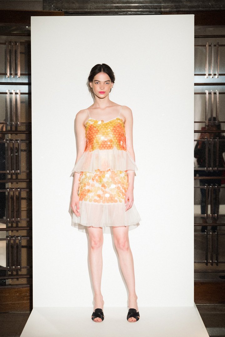 Huishan Zhang（张卉山）2025伦敦发布会女装秀