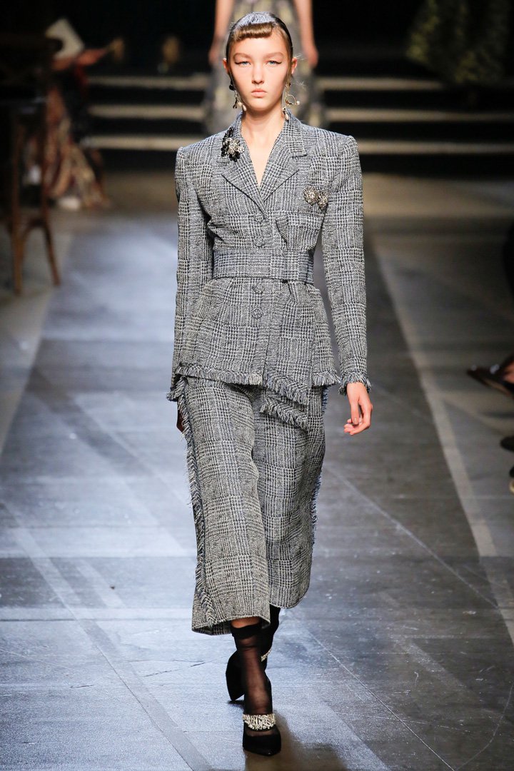 Erdem（艾尔丹姆）2025伦敦时装周时装秀