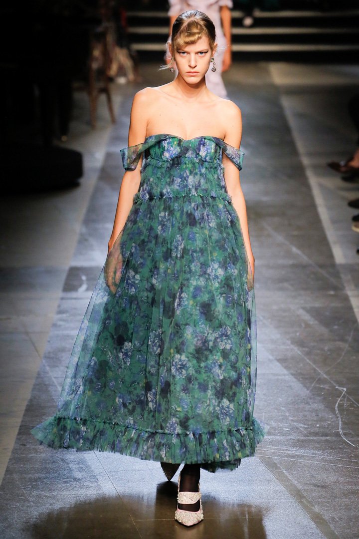 Erdem（艾尔丹姆）2025伦敦时装周时装秀