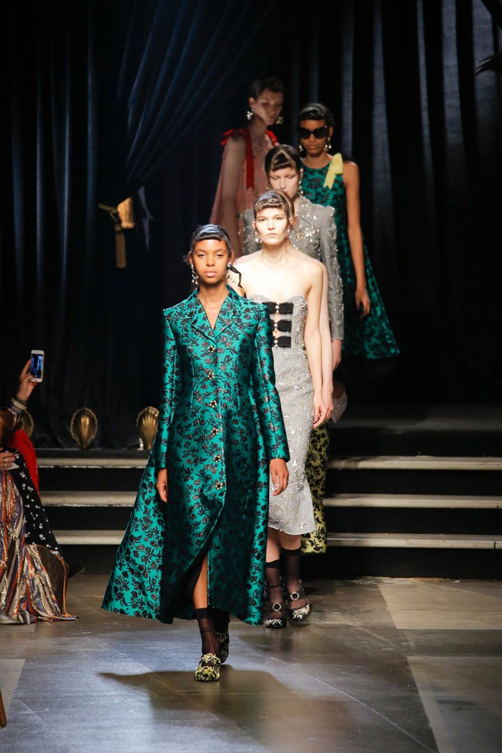 Erdem（艾尔丹姆）2025伦敦时装周时装秀