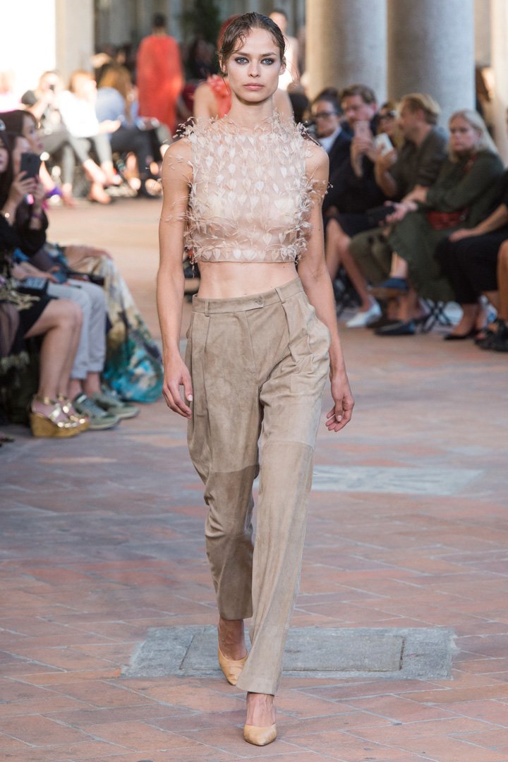 Alberta Ferretti 2025米兰时装周时装秀