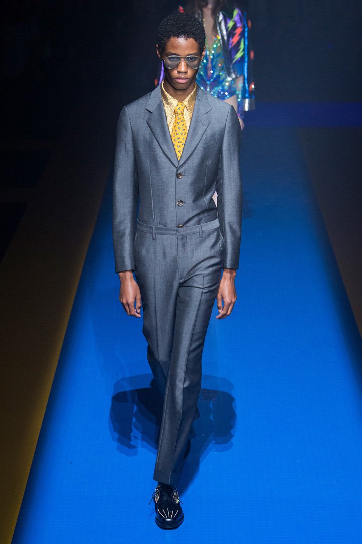 GUCCI（古驰）2025米兰时装周时装秀