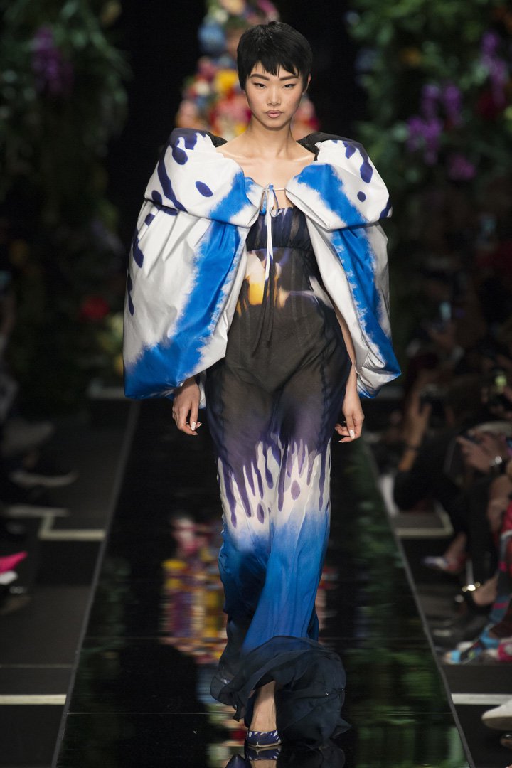 Moschino（莫斯其诺）2025米兰时装周时装秀
