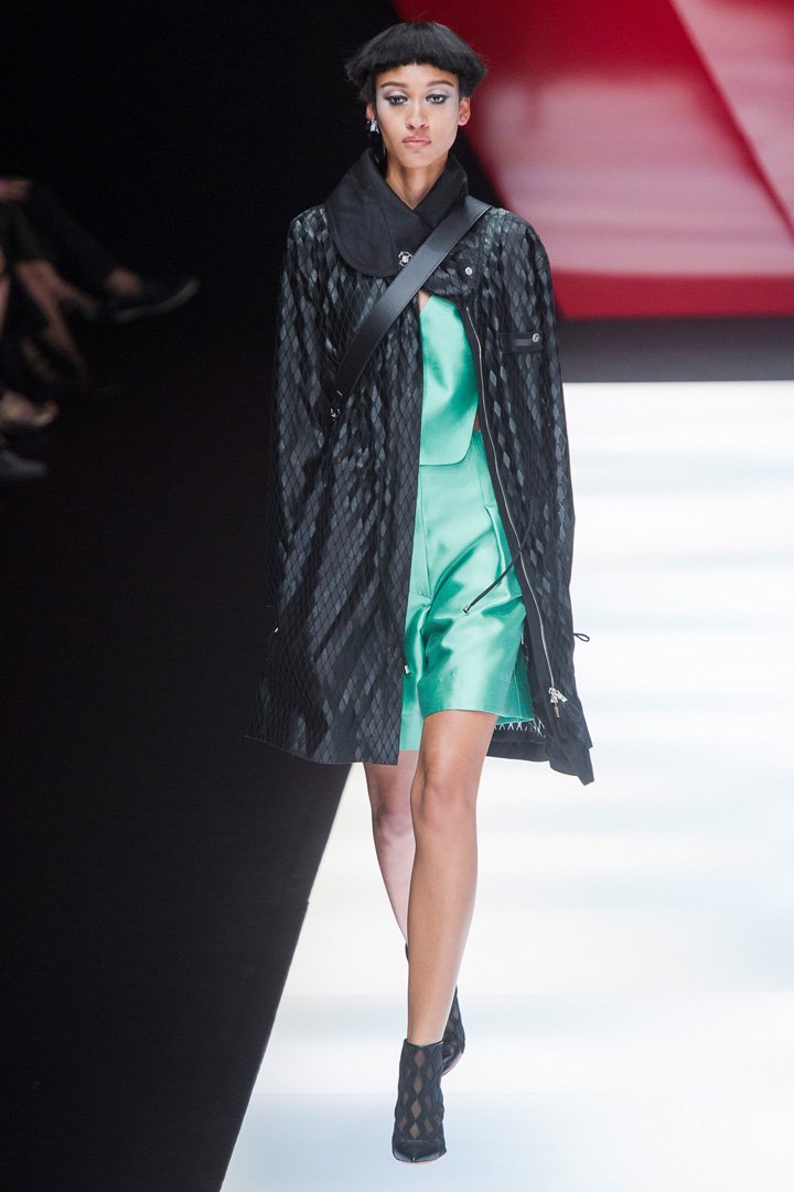 Giorgio Armani（乔治·阿玛尼）2025米兰时装周时装秀