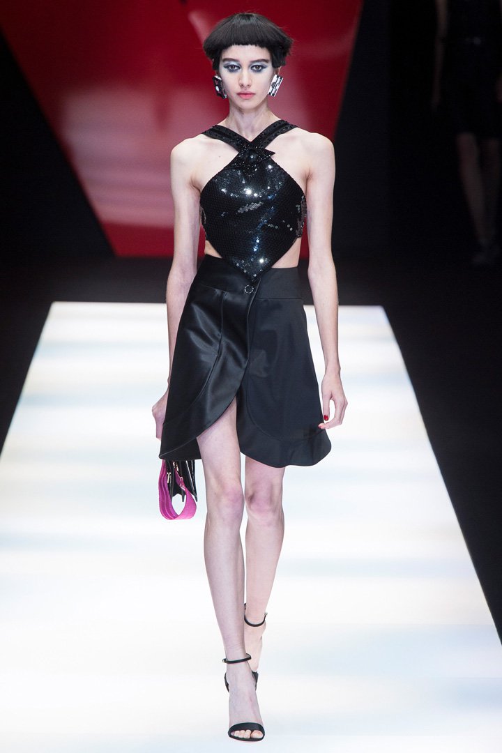 Giorgio Armani（乔治·阿玛尼）2025米兰时装周时装秀
