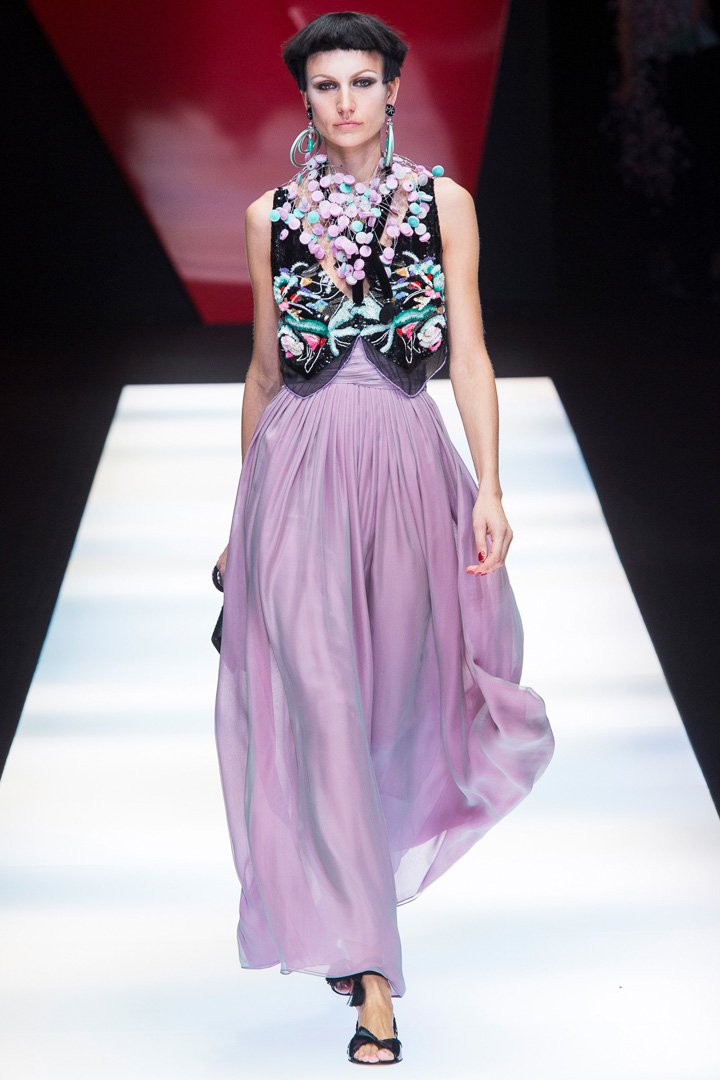 Giorgio Armani（乔治·阿玛尼）2025米兰时装周时装秀