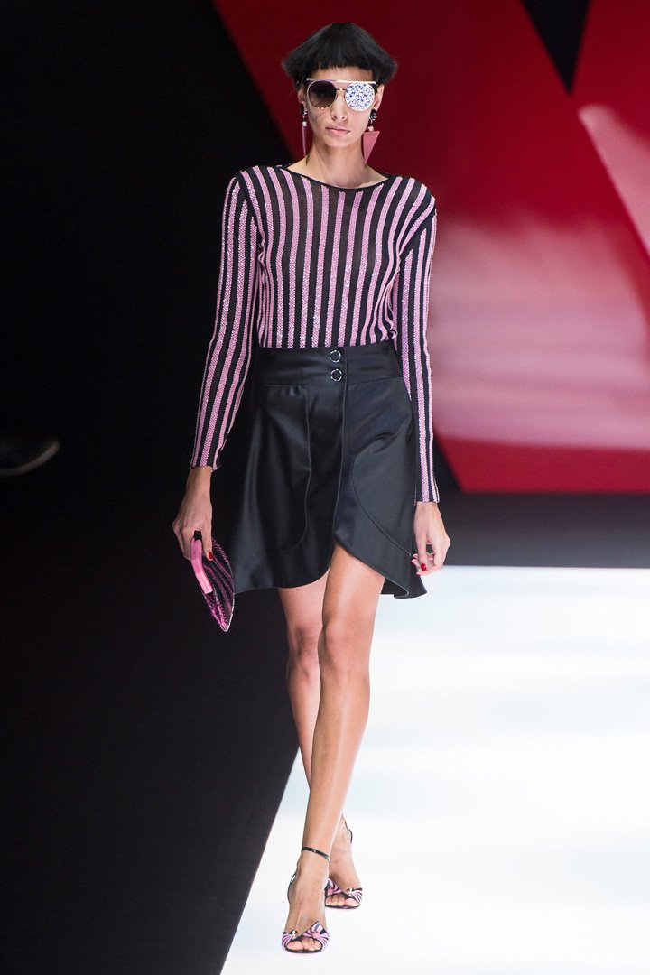 Giorgio Armani（乔治·阿玛尼）2025米兰时装周时装秀