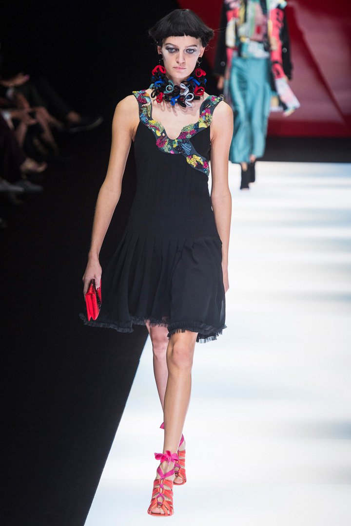 Giorgio Armani（乔治·阿玛尼）2025米兰时装周时装秀