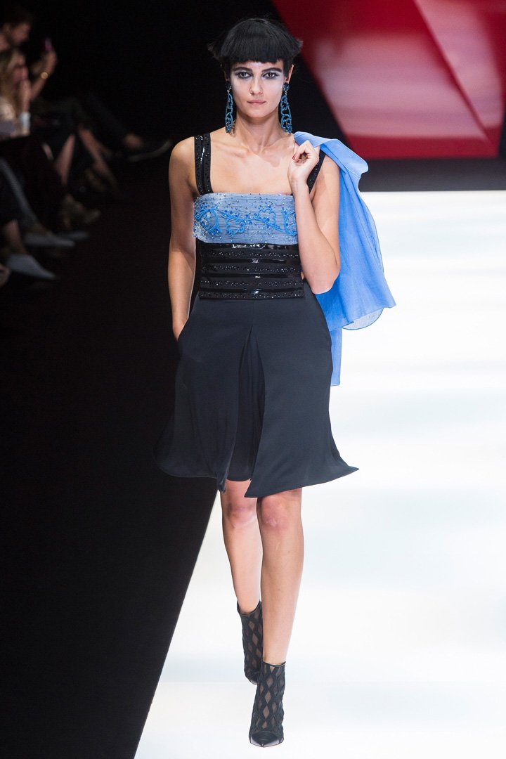 Giorgio Armani（乔治·阿玛尼）2025米兰时装周时装秀