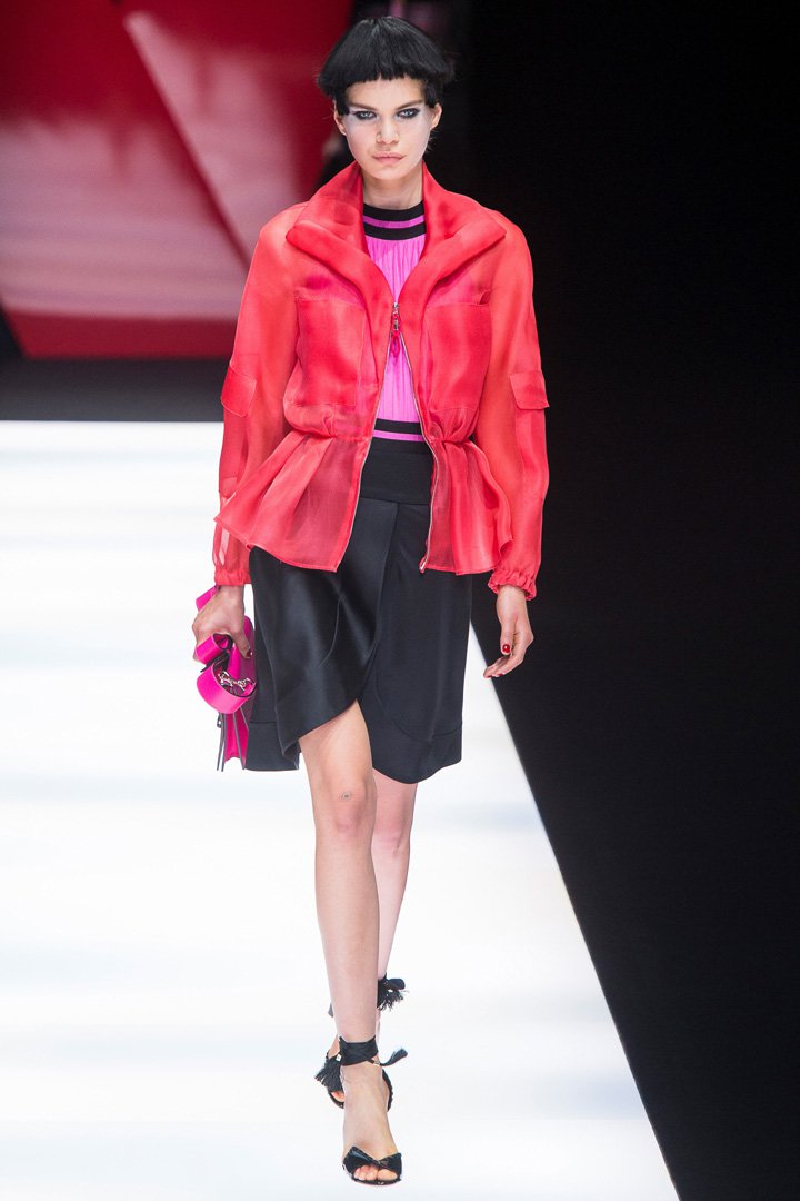Giorgio Armani（乔治·阿玛尼）2025米兰时装周时装秀
