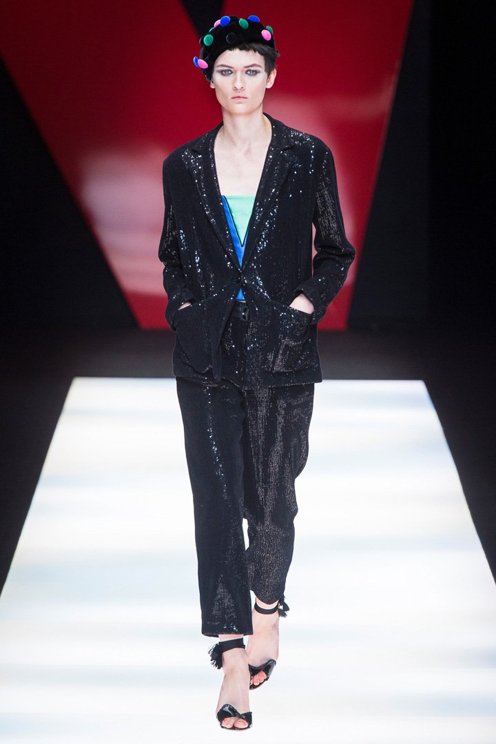 Giorgio Armani（乔治·阿玛尼）2025米兰时装周时装秀