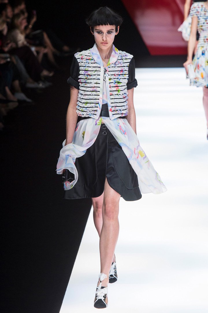 Giorgio Armani（乔治·阿玛尼）2025米兰时装周时装秀