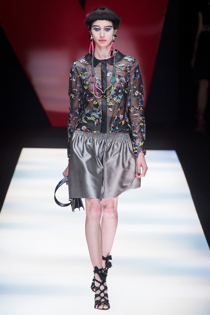 Giorgio Armani（乔治·阿玛尼）2025米兰时装周时装秀