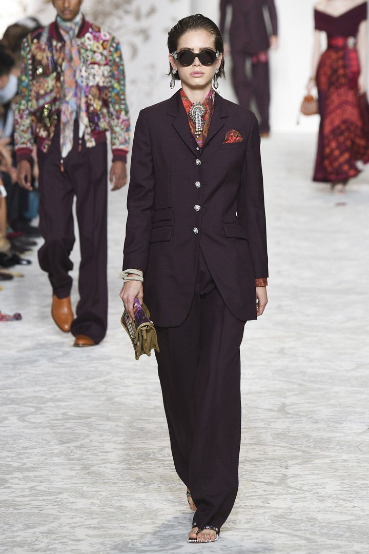 Etro（艾特罗）2025米兰时装周时装秀
