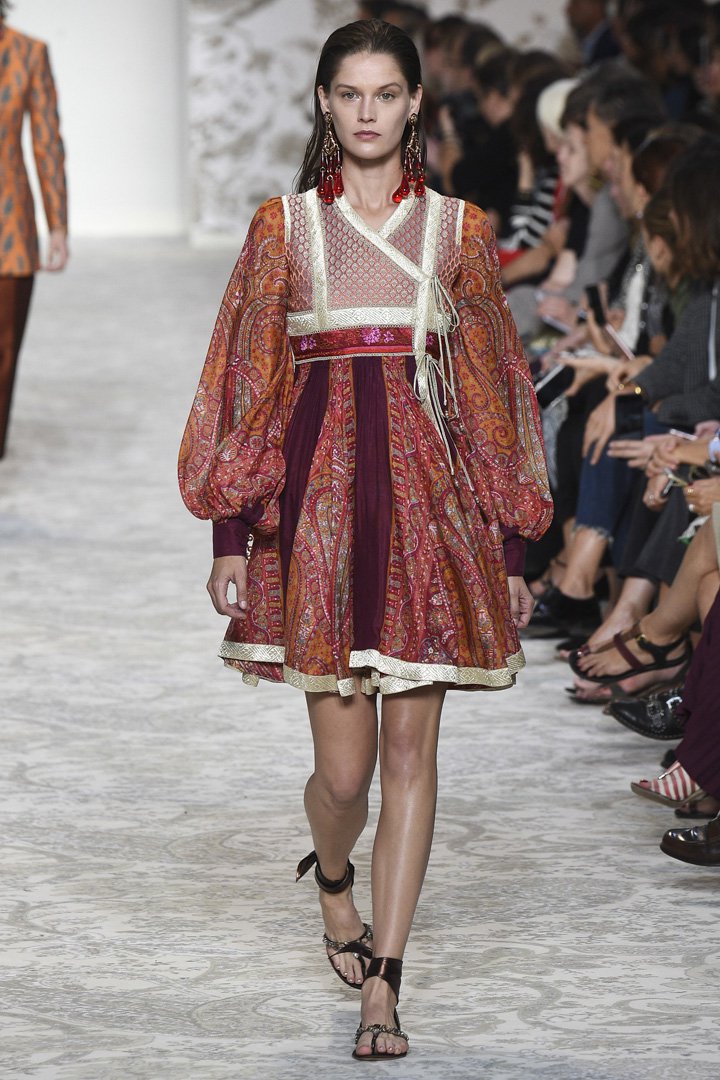 Etro（艾特罗）2025米兰时装周时装秀
