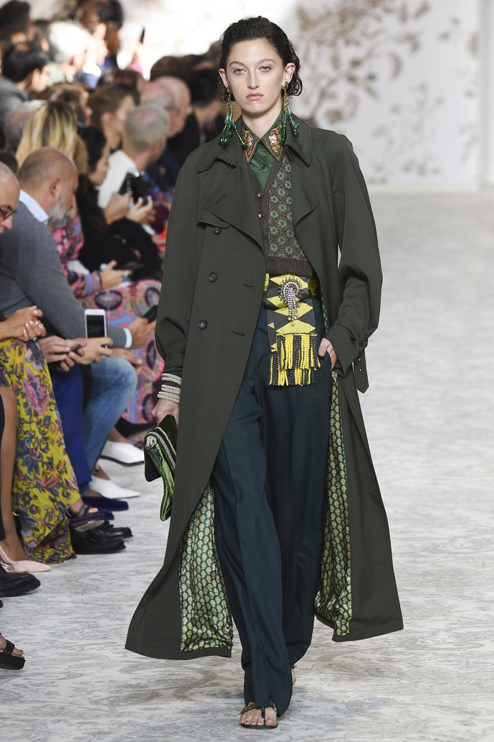 Etro（艾特罗）2025米兰时装周时装秀