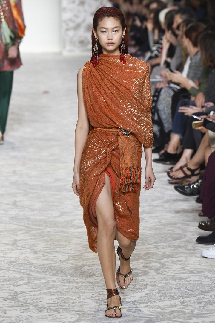 Etro（艾特罗）2025米兰时装周时装秀
