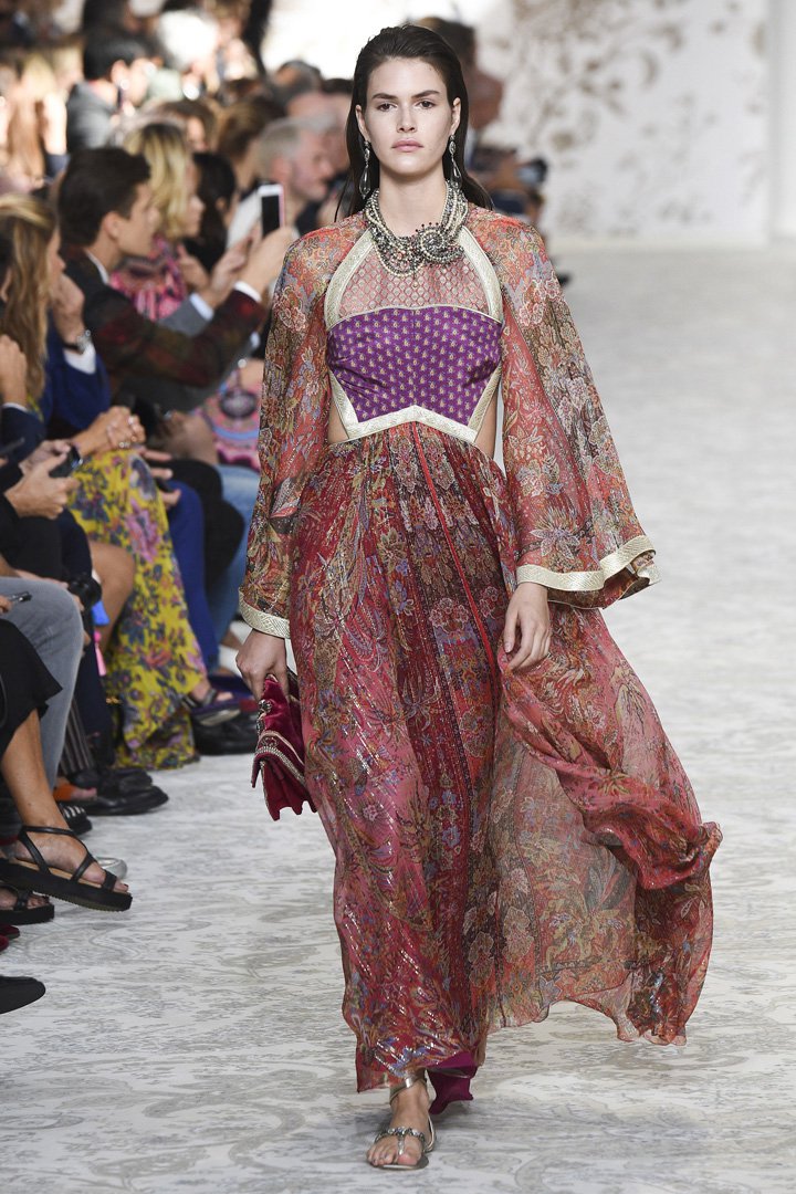 Etro（艾特罗）2025米兰时装周时装秀