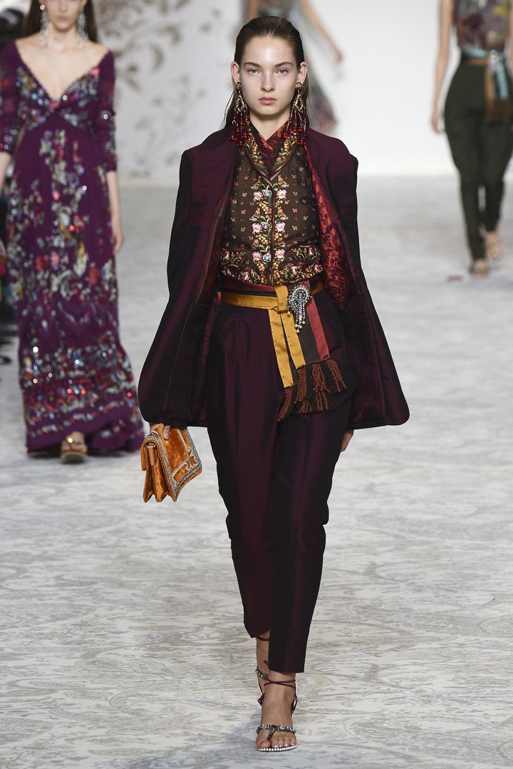 Etro（艾特罗）2025米兰时装周时装秀