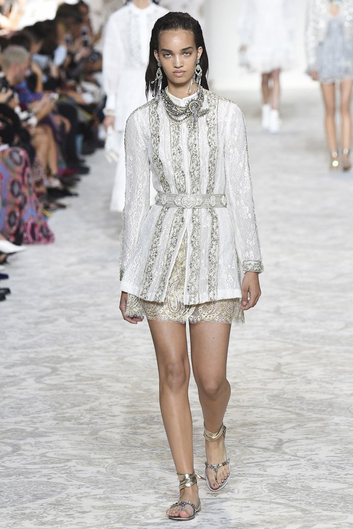 Etro（艾特罗）2025米兰时装周时装秀