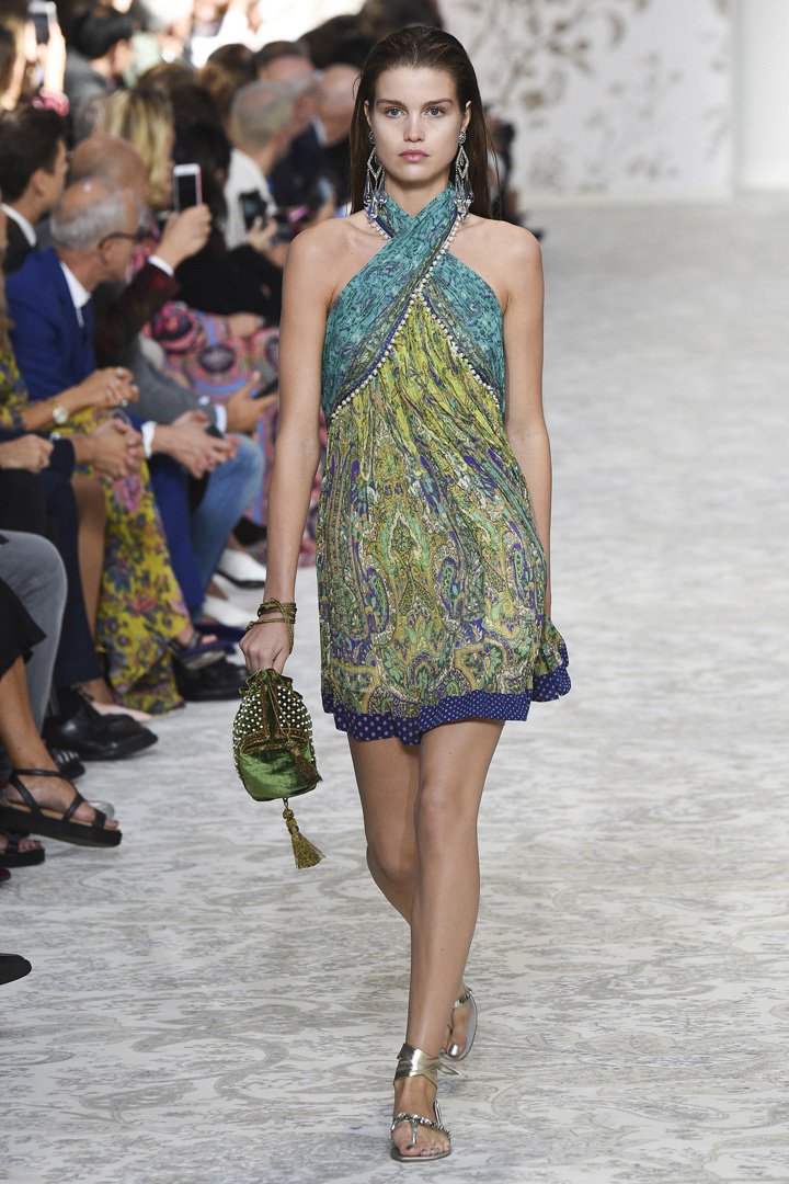 Etro（艾特罗）2025米兰时装周时装秀