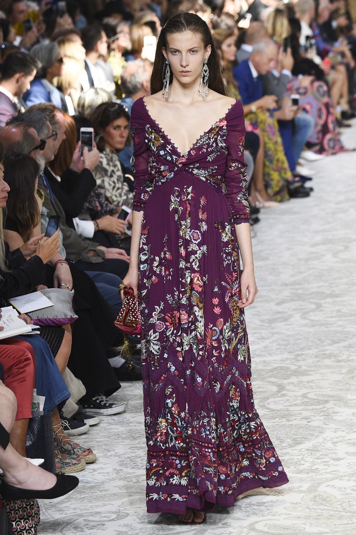 Etro（艾特罗）2025米兰时装周时装秀