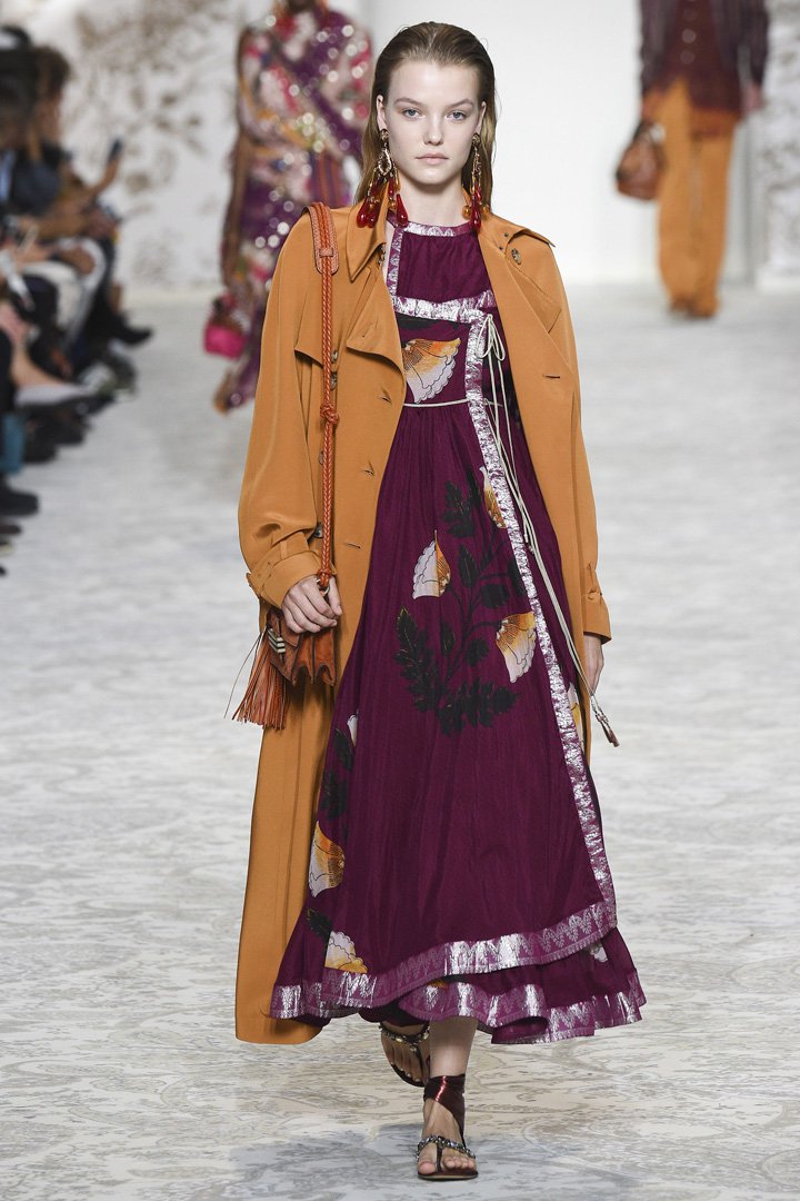 Etro（艾特罗）2025米兰时装周时装秀